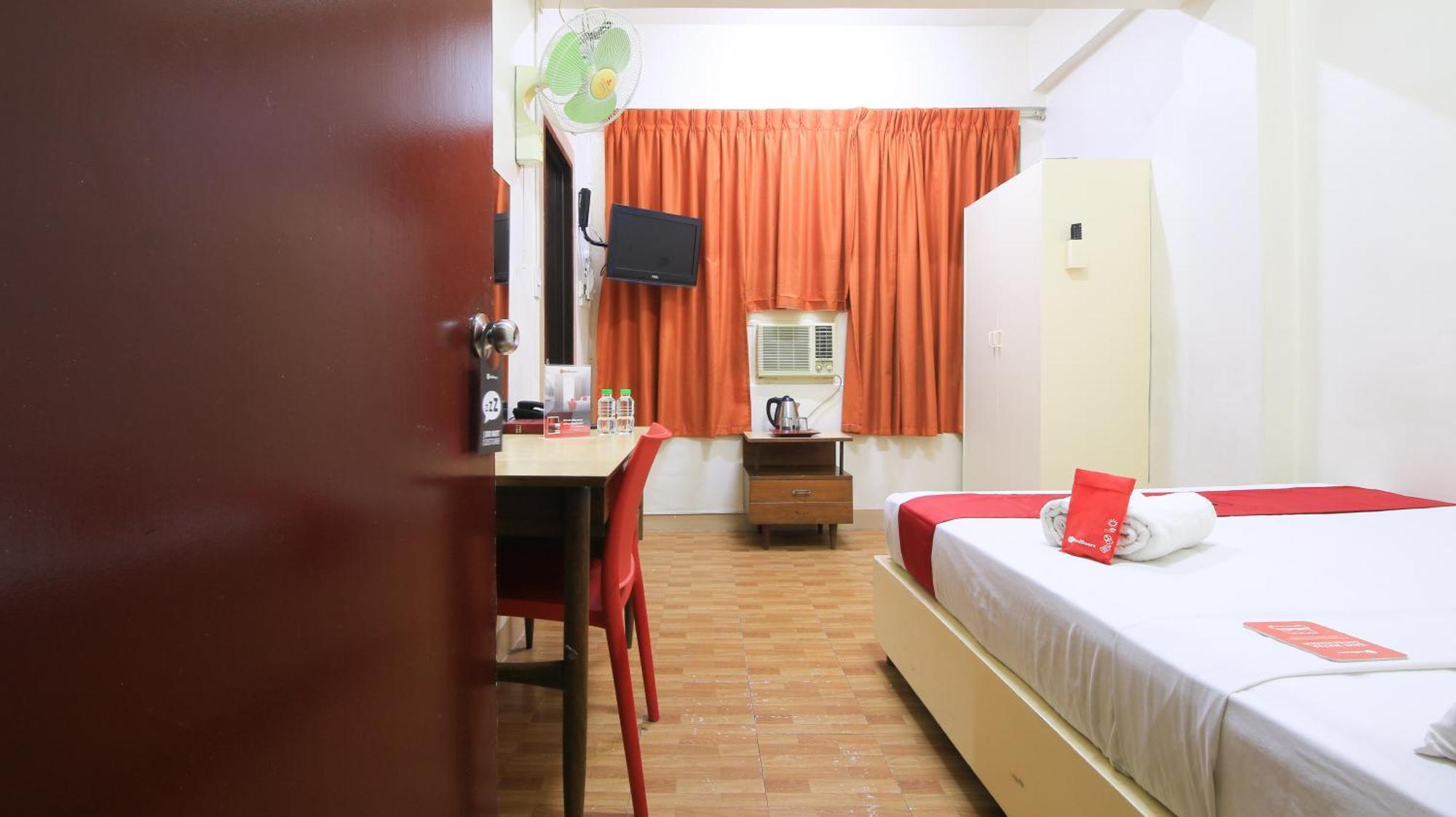 Reddoorz Plus @ Chinatown Binondo مانيلا المظهر الخارجي الصورة