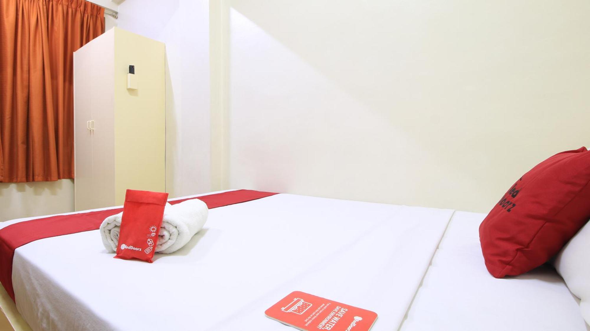 Reddoorz Plus @ Chinatown Binondo مانيلا المظهر الخارجي الصورة